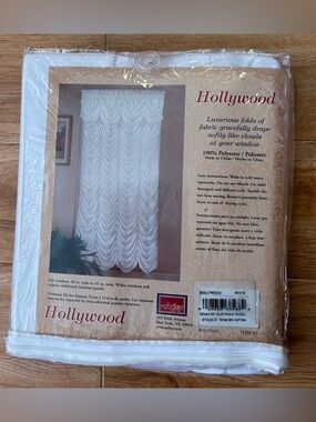 Vintage Arley Hollywood Austrian Panel white